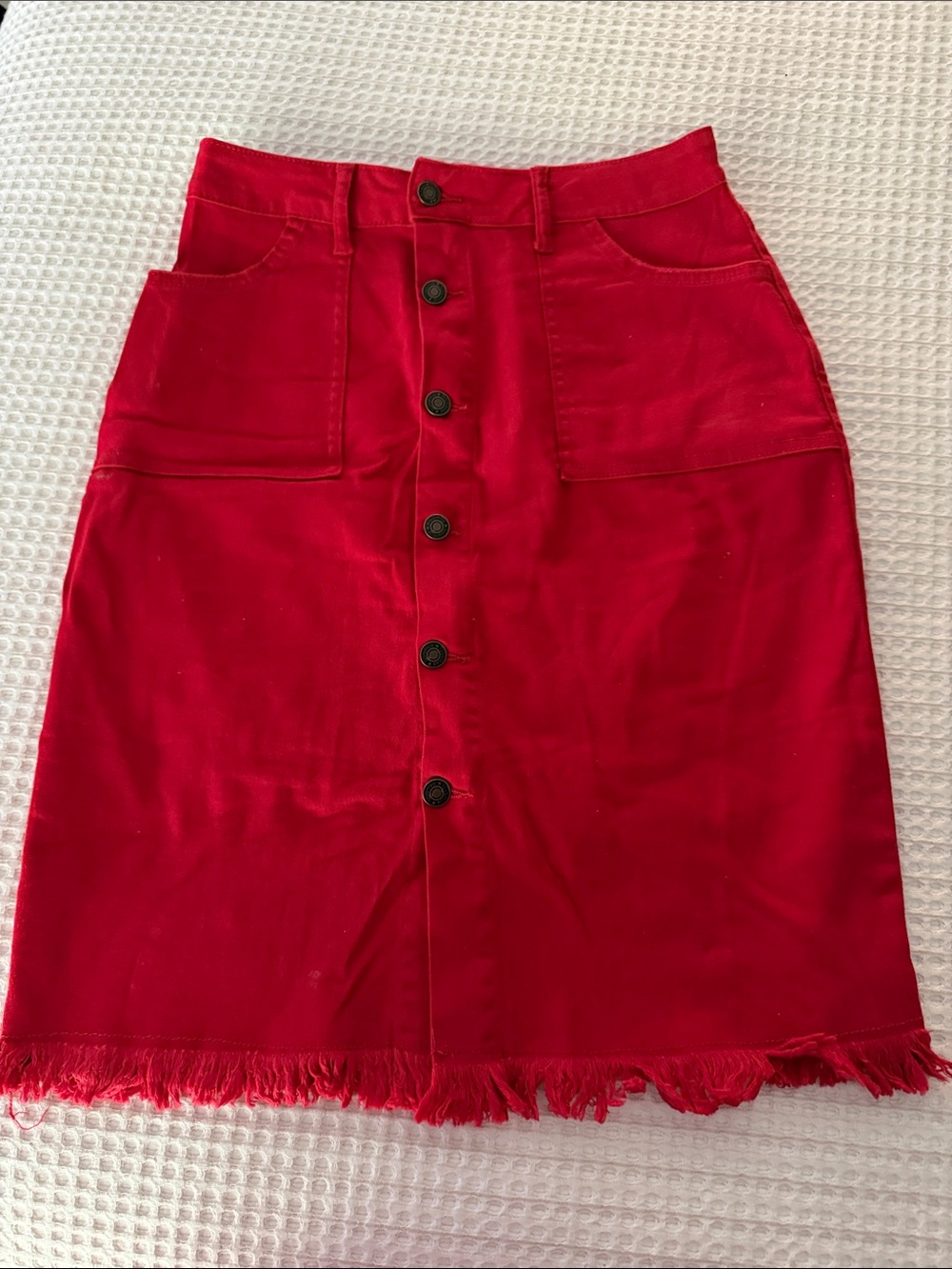 Red Button-Front Midi Skirt with Frayed Hem